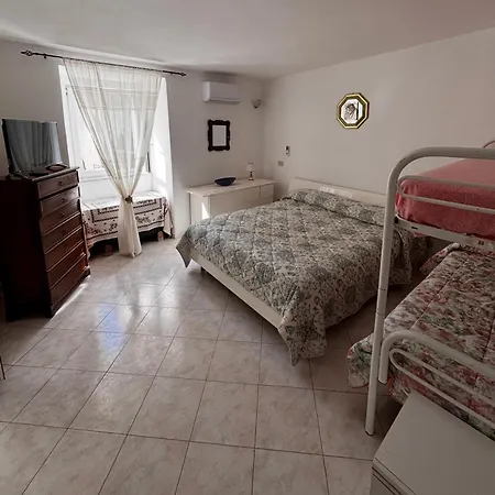 Cuore Di Lacco Ameno بيت للعطل